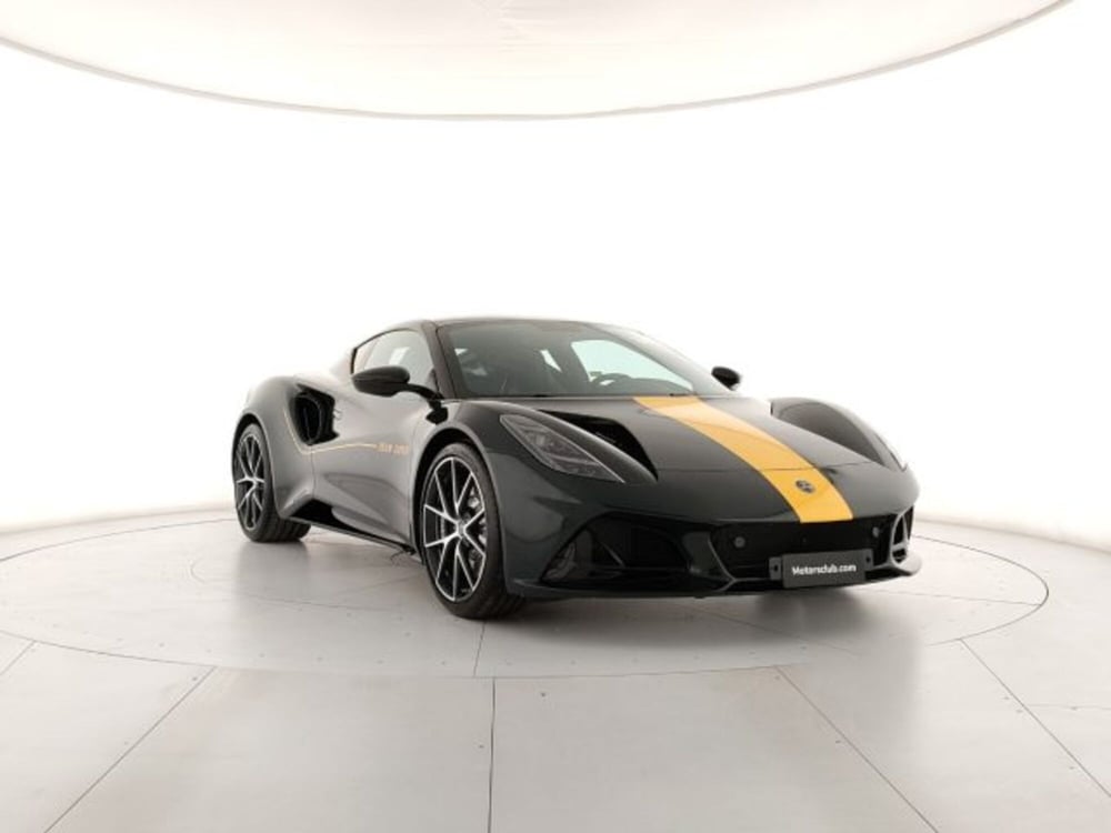 Lotus Emira nuova a Modena (9)