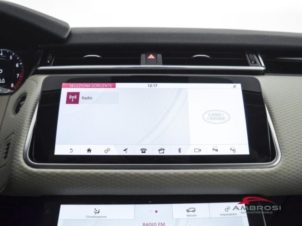 Land Rover Range Rover Velar usata a Perugia (15)