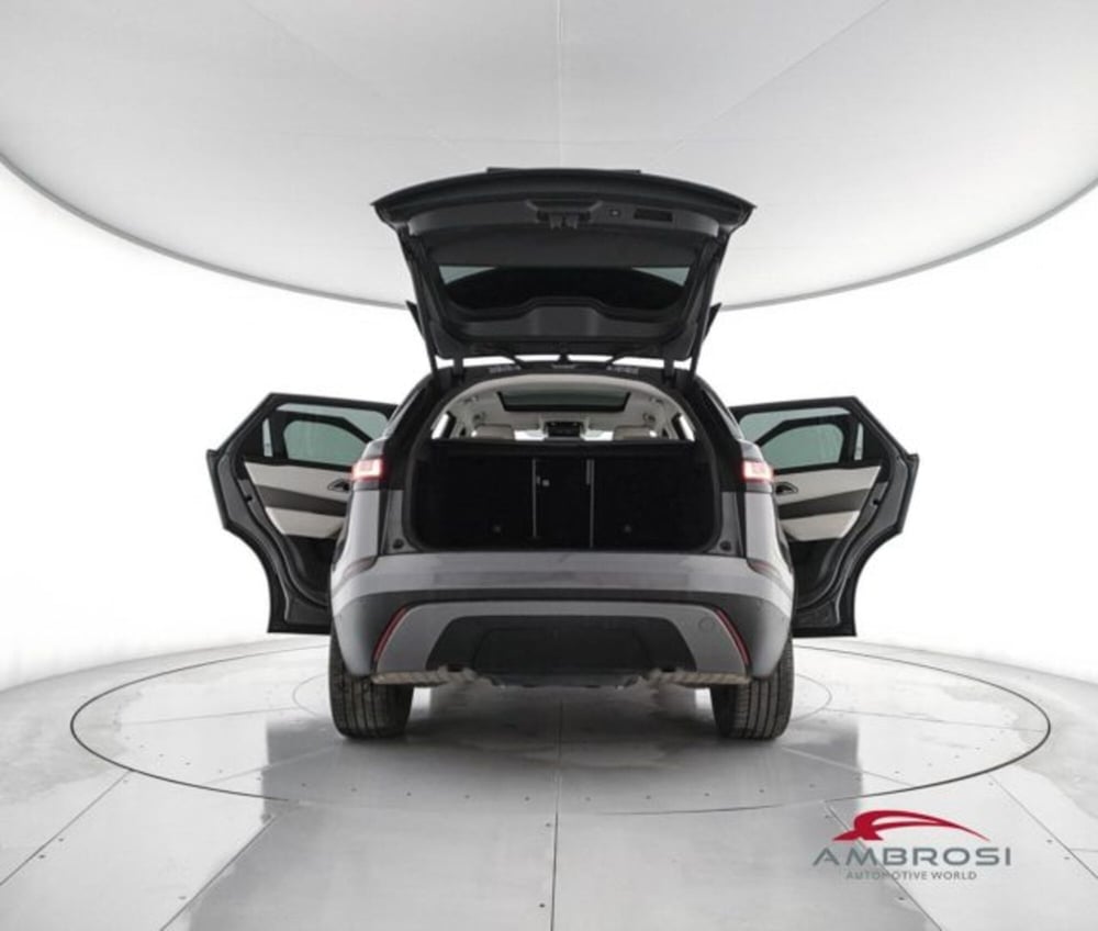 Land Rover Range Rover Velar usata a Perugia (7)