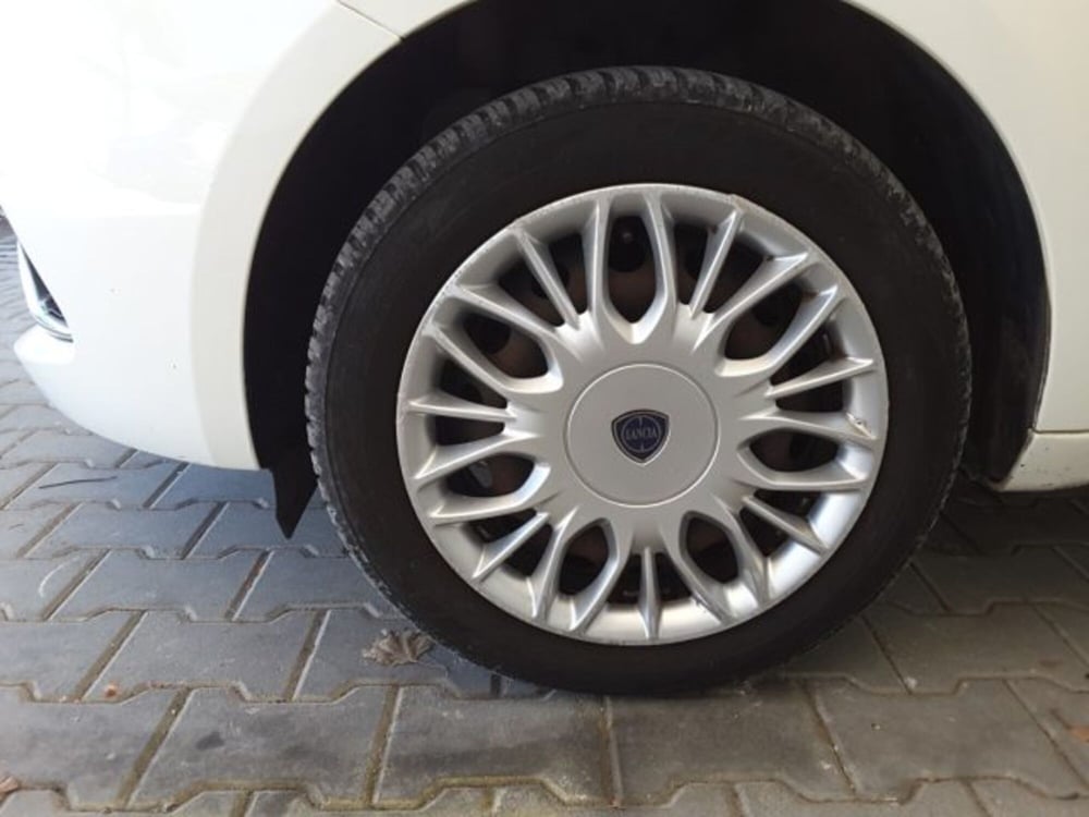 Lancia Ypsilon usata a Firenze (4)
