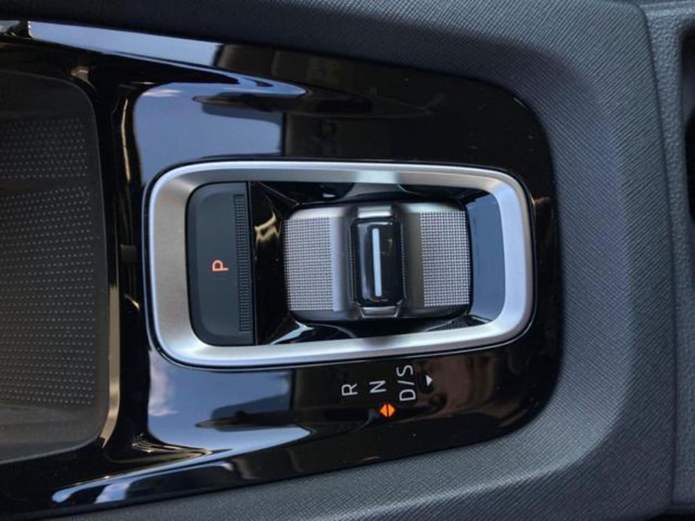 Skoda Octavia Station Wagon nuova a Novara (10)