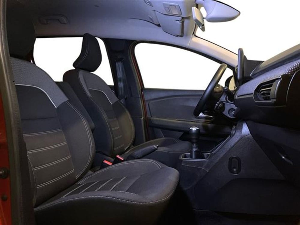 Dacia Jogger usata a Como (10)