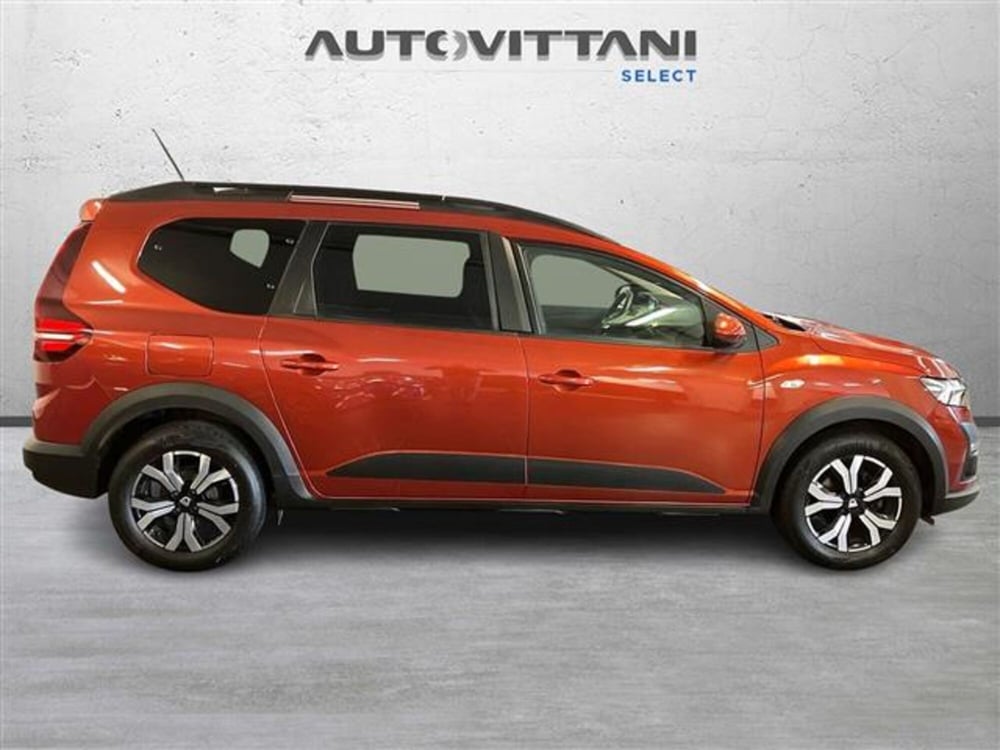 Dacia Jogger usata a Como (5)