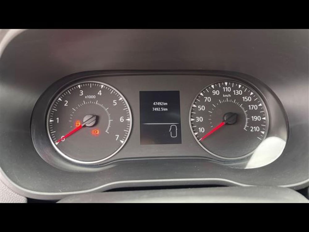 Dacia Duster usata a Lecce (8)