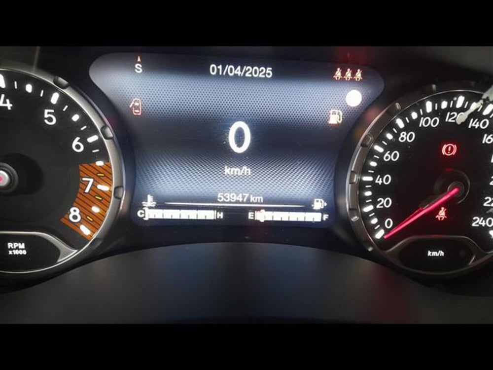 Jeep Renegade usata a Asti (13)