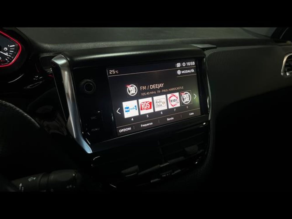 Peugeot 2008 usata a Catania (6)