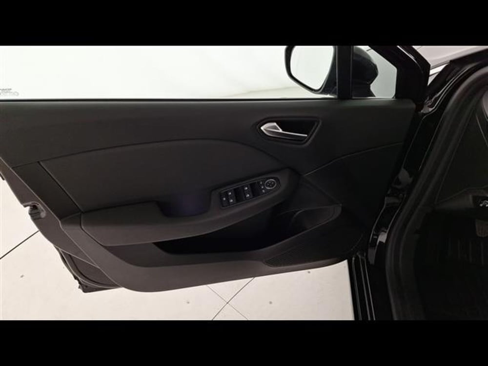 Renault Clio usata a Milano (9)