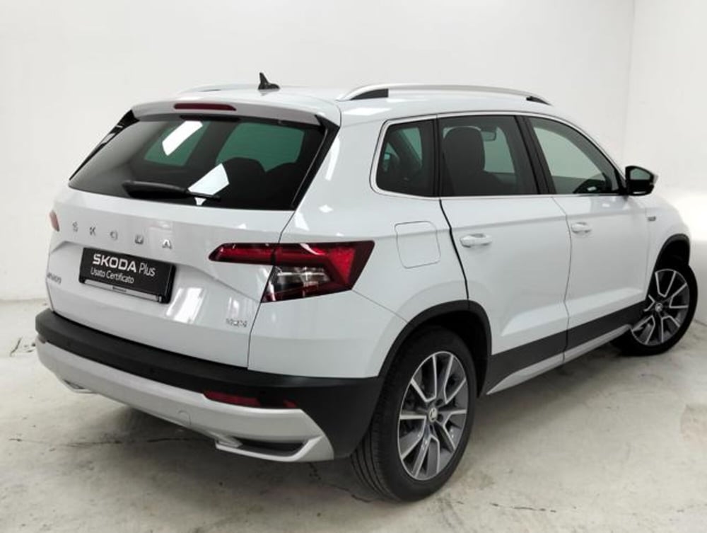 Skoda Karoq usata a Como (2)