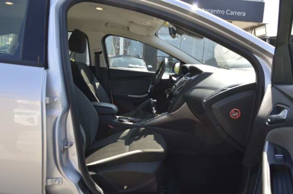Ford Focus usata a Latina (8)