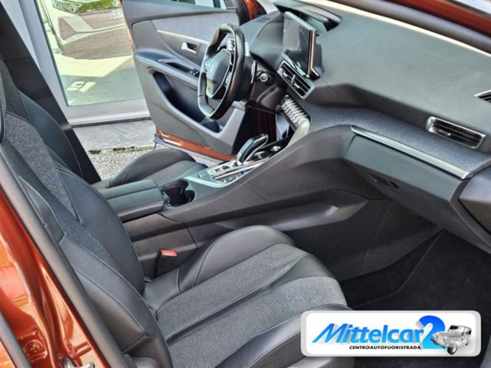Peugeot 5008 usata a Udine (11)