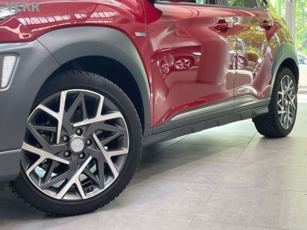 Hyundai Kona usata a Milano (4)