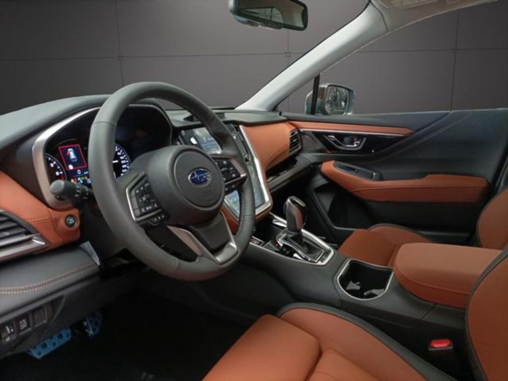 Subaru Outback nuova a Milano (11)
