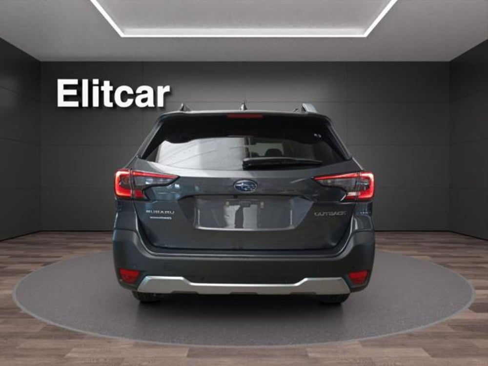 Subaru Outback nuova a Milano (6)