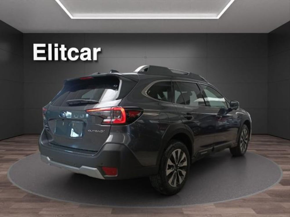 Subaru Outback nuova a Milano (8)