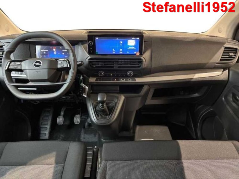 Opel Vivaro Furgone nuova a Bologna (13)