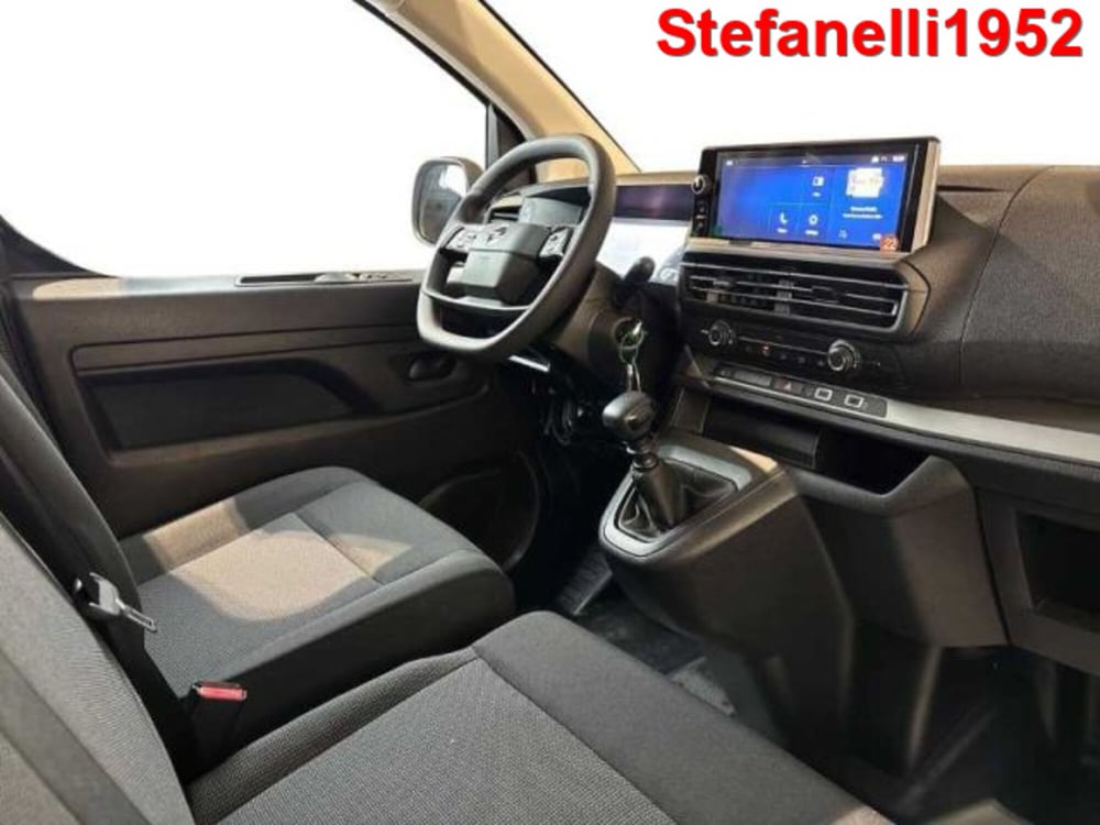 Opel Vivaro Furgone nuova a Bologna (15)