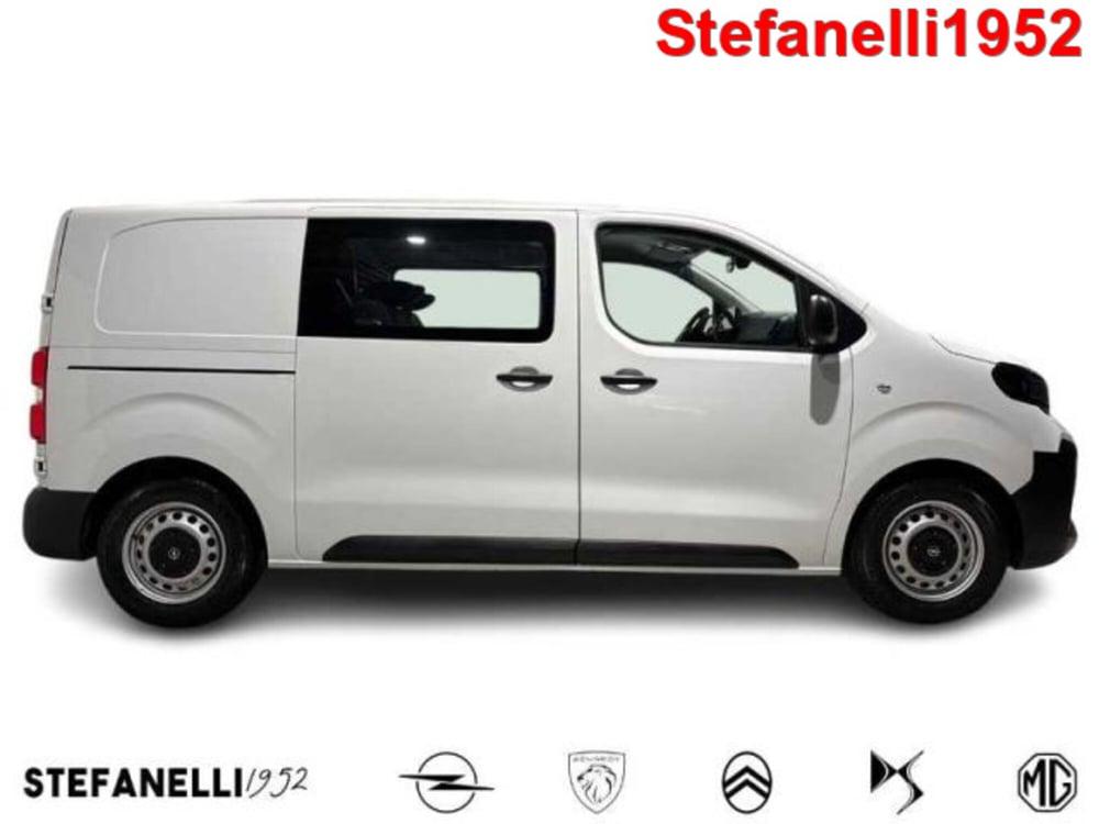 Opel Vivaro Furgone nuova a Bologna (2)