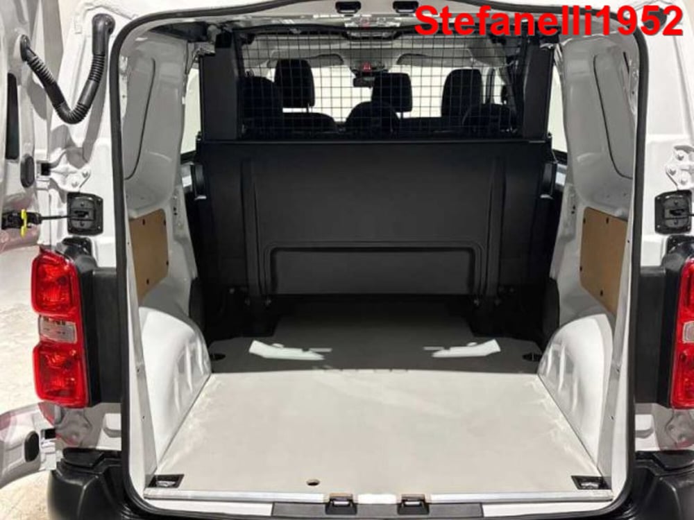Opel Vivaro Furgone nuova a Bologna (7)