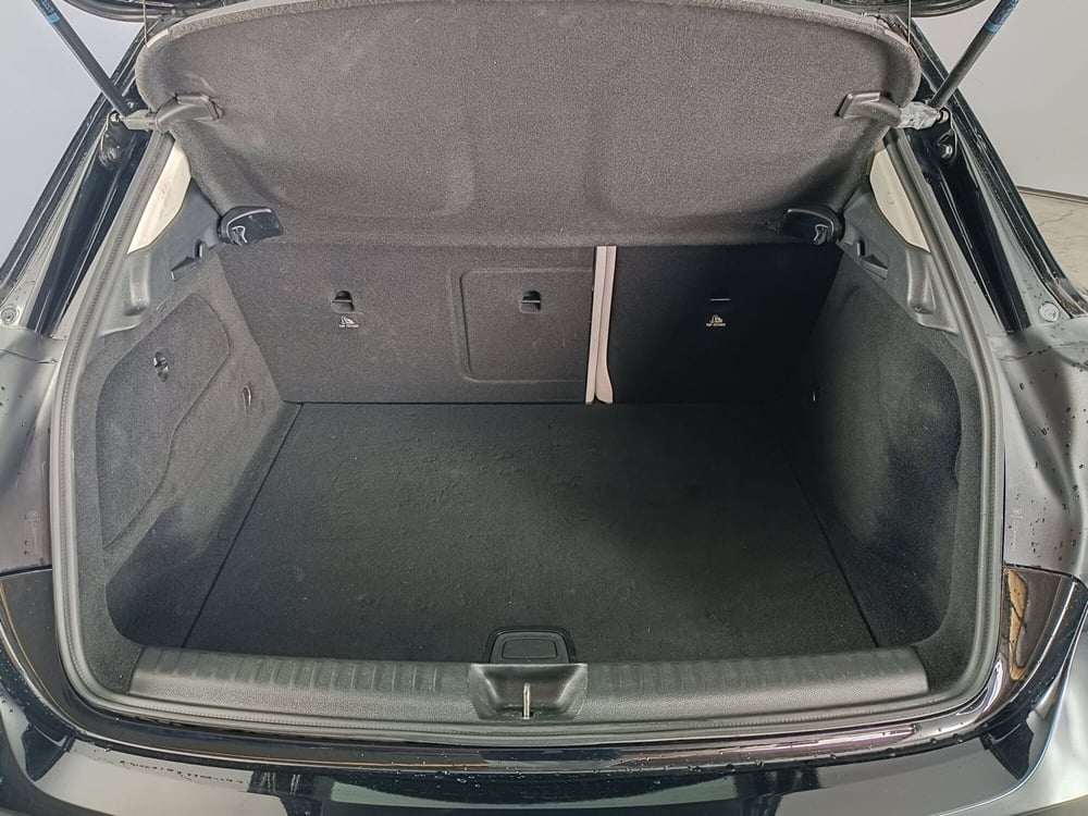 Mercedes-Benz GLA SUV usata a Ascoli Piceno (14)