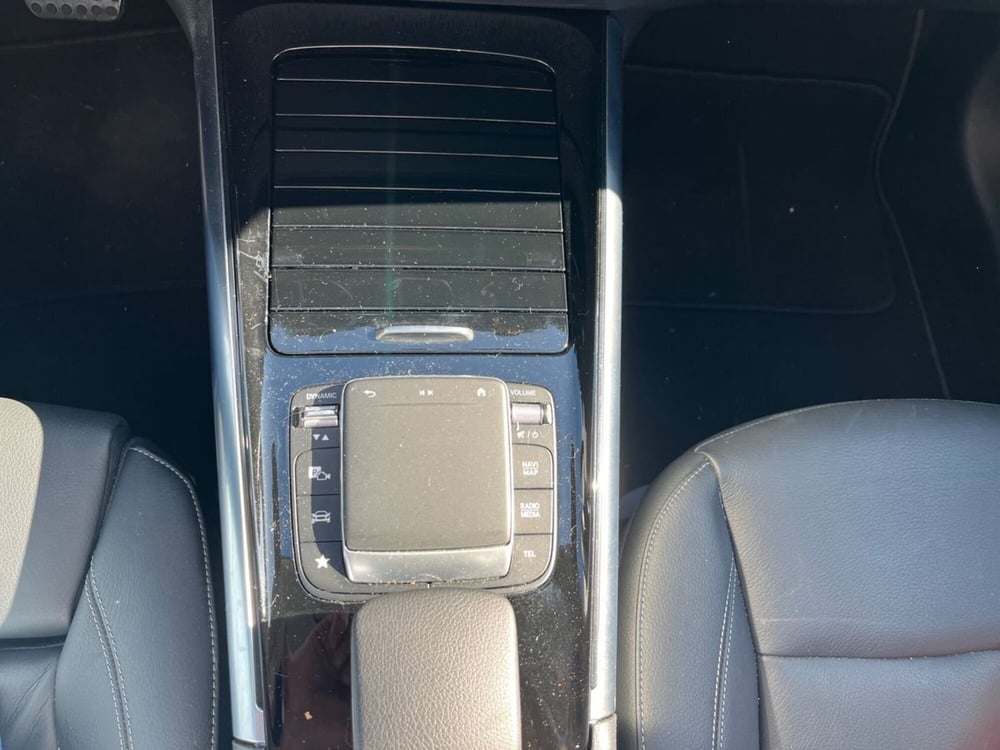 Mercedes-Benz GLA SUV usata a Sondrio (16)