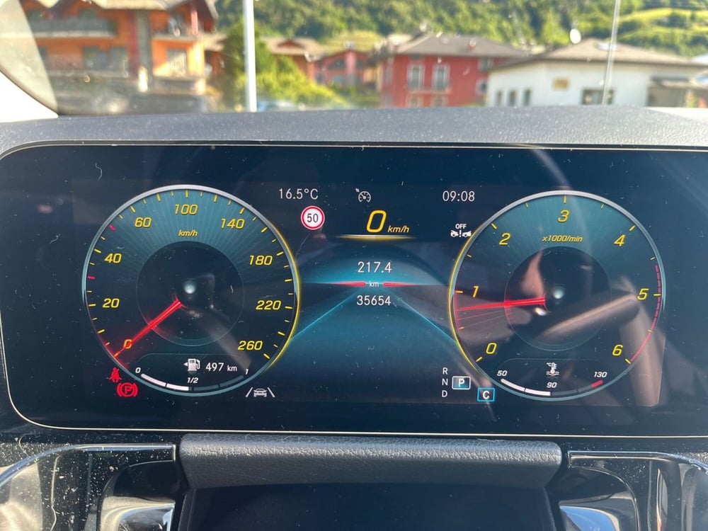 Mercedes-Benz GLA SUV usata a Sondrio (9)
