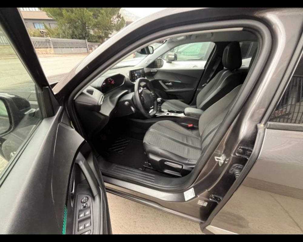 Peugeot 2008 usata a Bologna (7)