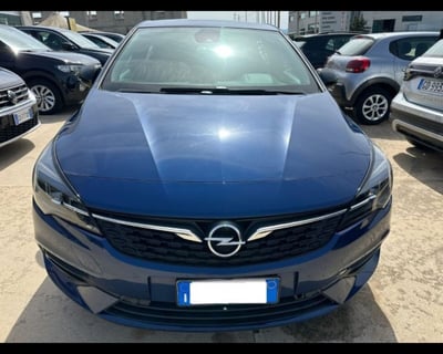 Opel Astra 1.2 Turbo 110 CV S&amp;S 5 porte Business Elegance del 2021 usata a Castenaso