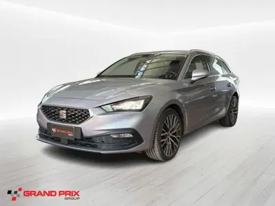 SEAT Leon ST Sportstourer 1.5 eTSI 150 CV DSG Xcellence del 2021 usata a Castenaso