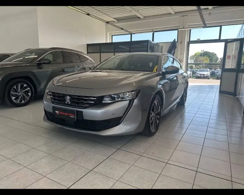 Peugeot 508 SW usata a Bologna