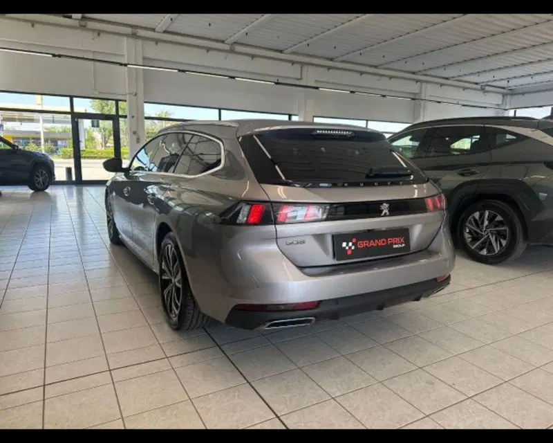 Peugeot 508 SW usata a Bologna (2)