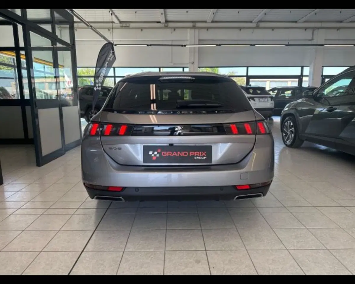 Peugeot 508 SW usata a Bologna (3)