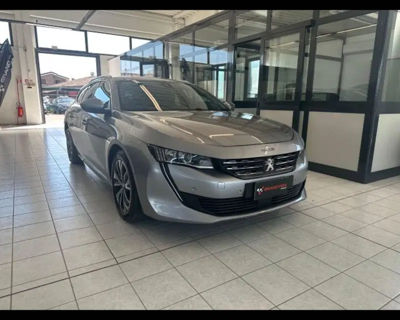 Peugeot 508 SW usata a Bologna (5)
