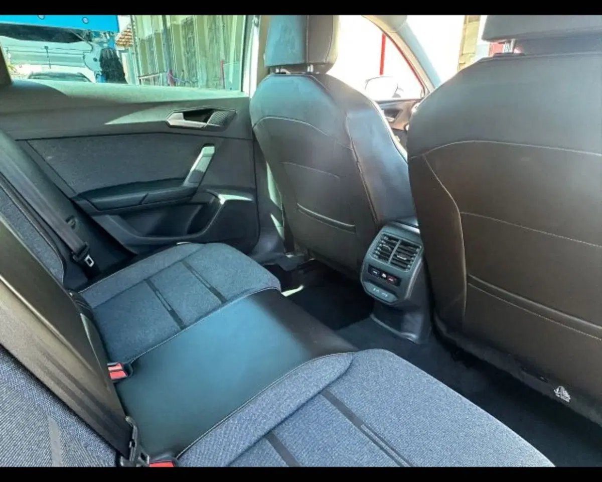 SEAT Leon ST usata a Bologna (10)