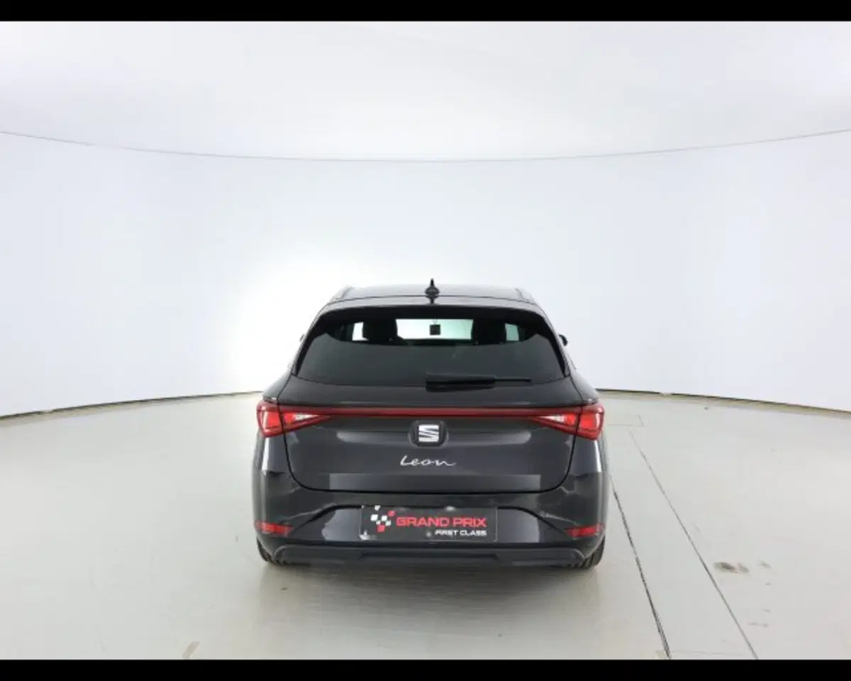 SEAT Leon ST usata a Bologna (5)