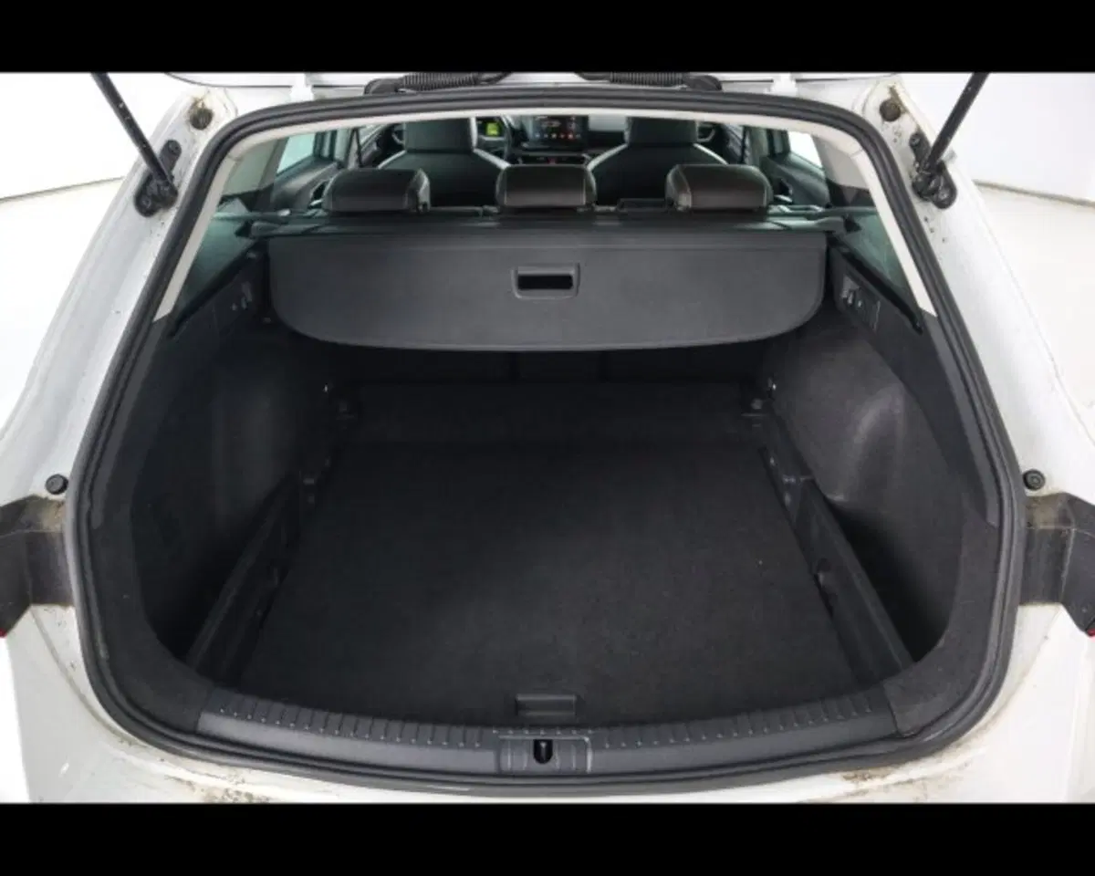 SEAT Leon ST usata a Bologna (16)