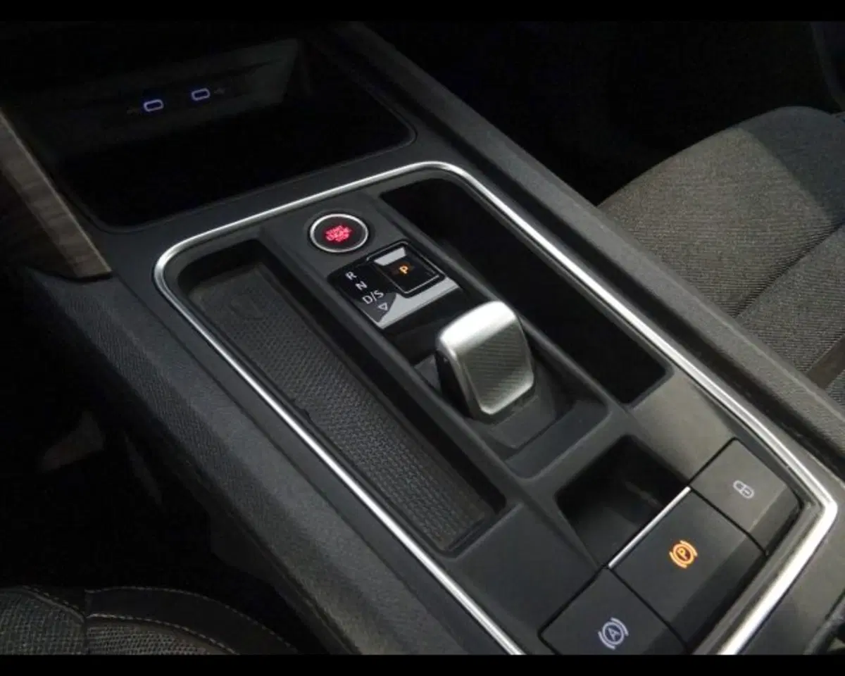 SEAT Leon ST usata a Bologna (15)