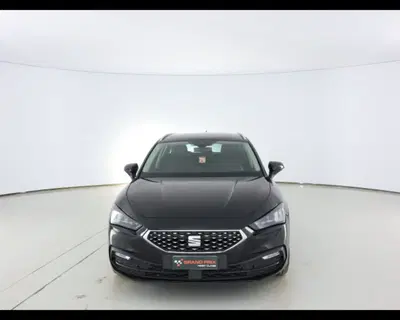 SEAT Leon ST Sportstourer 1.5 eTSI 150 CV DSG Xcellence del 2021 usata a Castenaso