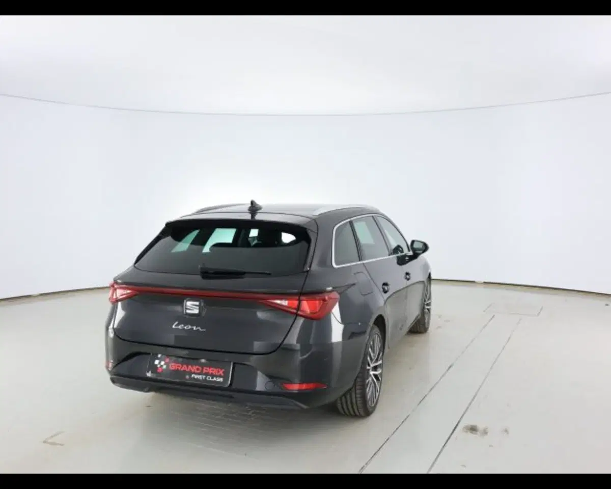 SEAT Leon ST usata a Bologna (6)