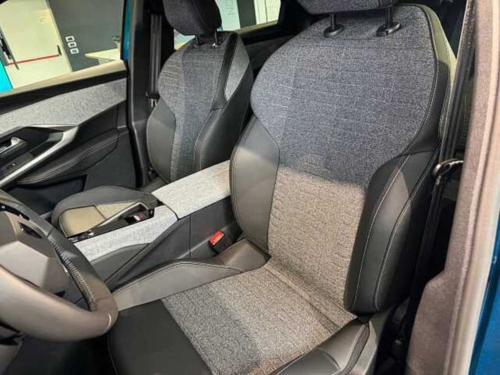 Peugeot 3008 nuova a Brescia (11)