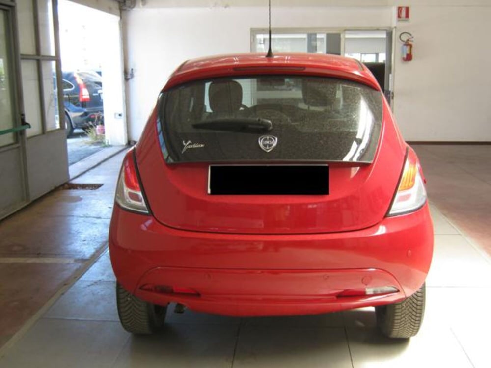 Lancia Ypsilon usata a Ascoli Piceno (4)