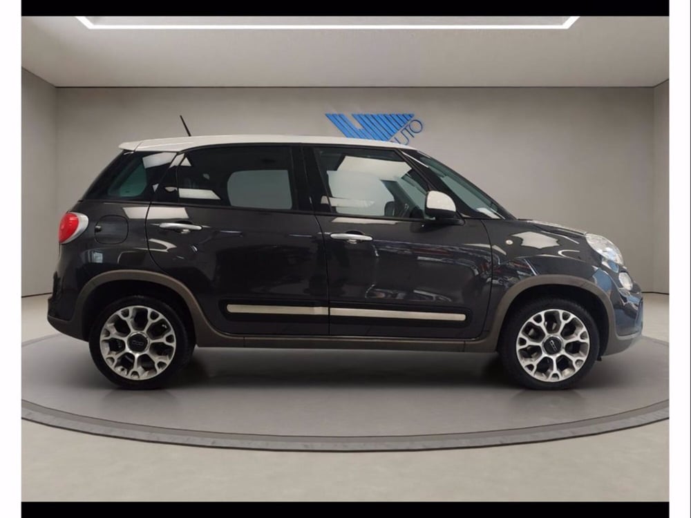 Fiat 500L usata a Catania (7)