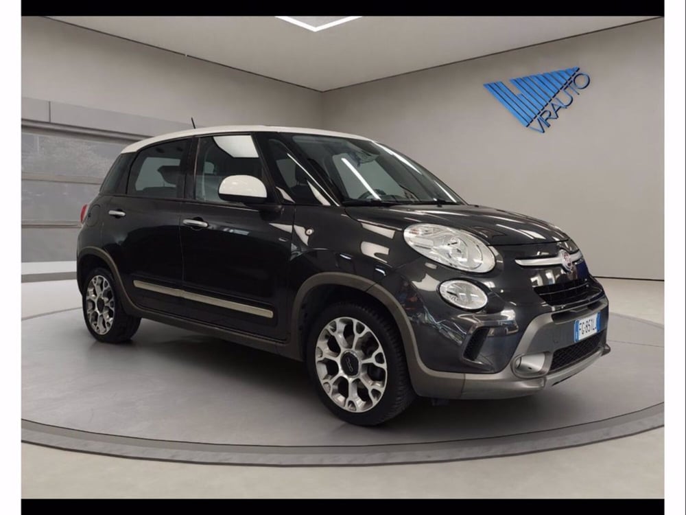 Fiat 500L usata a Catania (8)