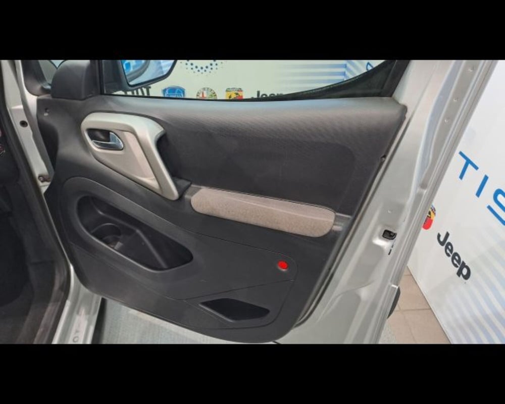 Peugeot Partner usata a Aosta (17)