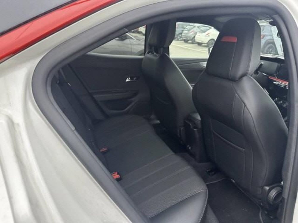Opel Mokka usata a Aosta (7)