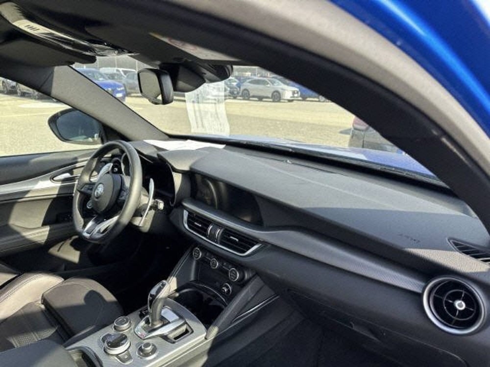 Alfa Romeo Stelvio usata a Aosta (3)