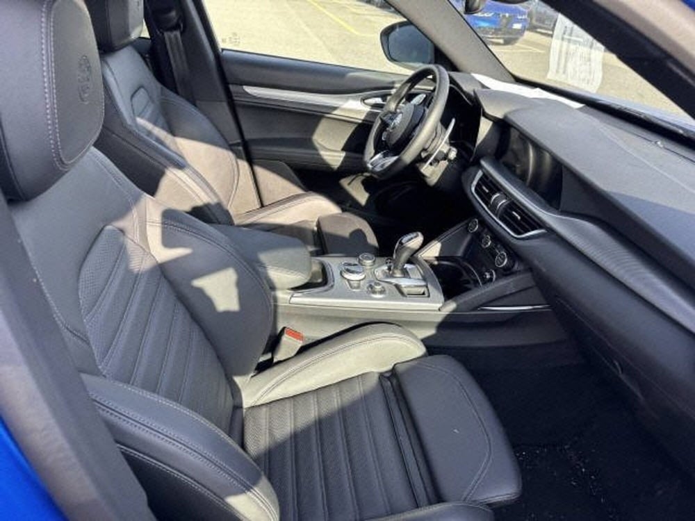 Alfa Romeo Stelvio usata a Aosta (5)