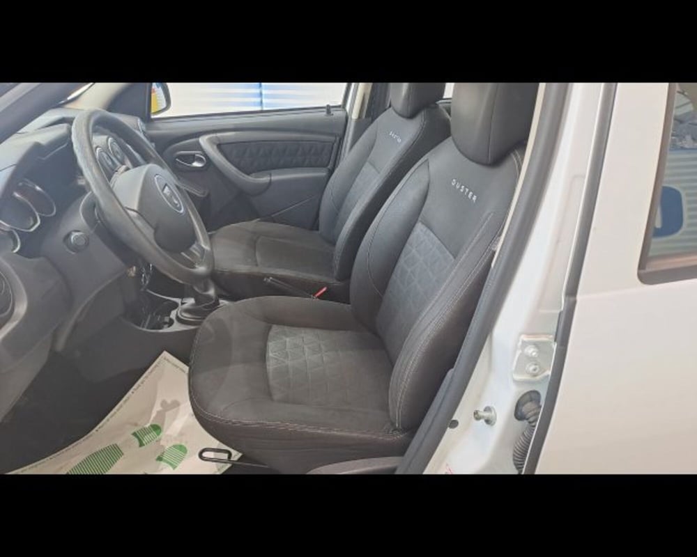 Dacia Duster usata a Aosta (13)