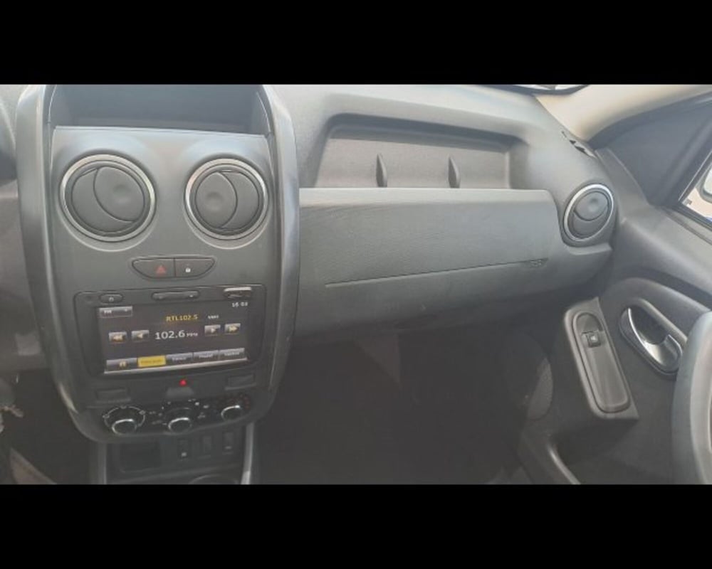Dacia Duster usata a Aosta (7)