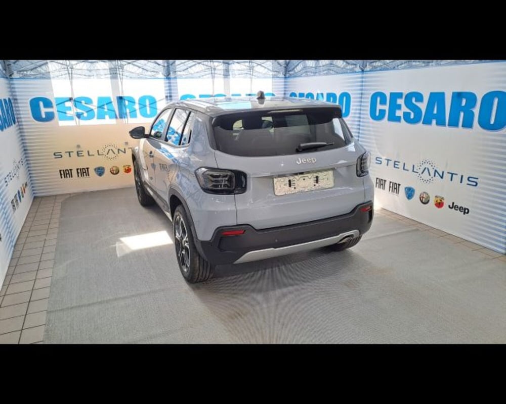 Jeep Avenger nuova a Aosta (3)