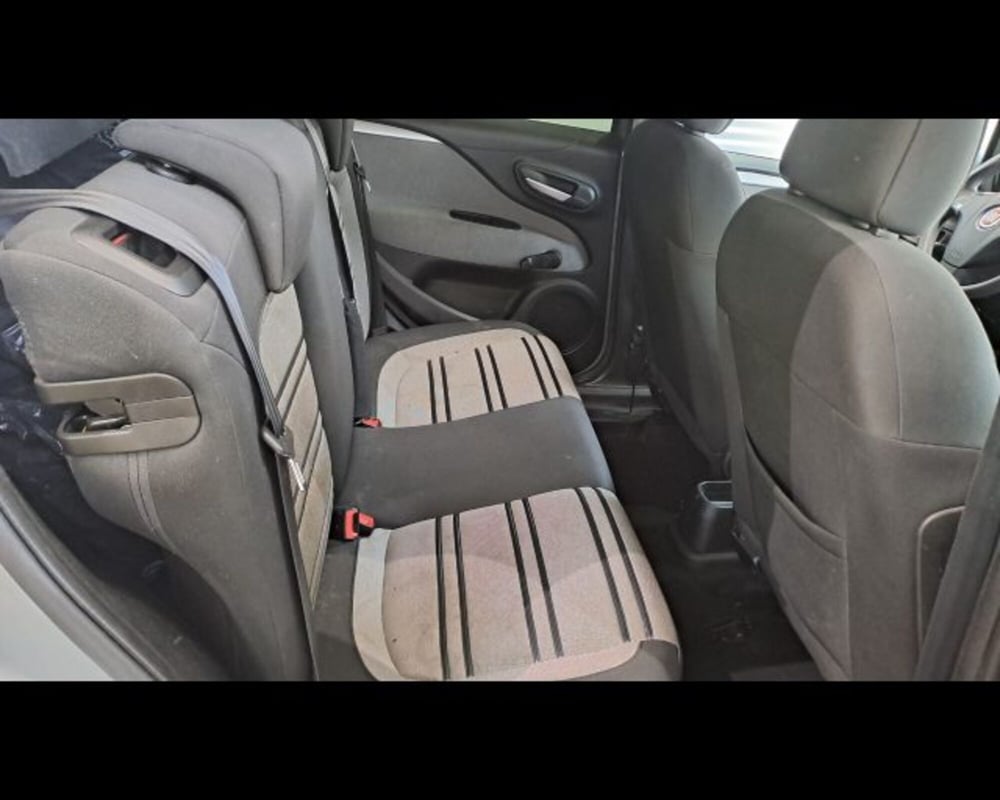 Fiat Punto Evo usata a Aosta (17)